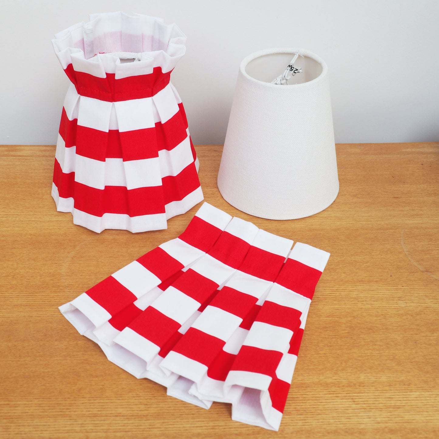 Candle clip box pleat red and white stripe fabric loose lampshade