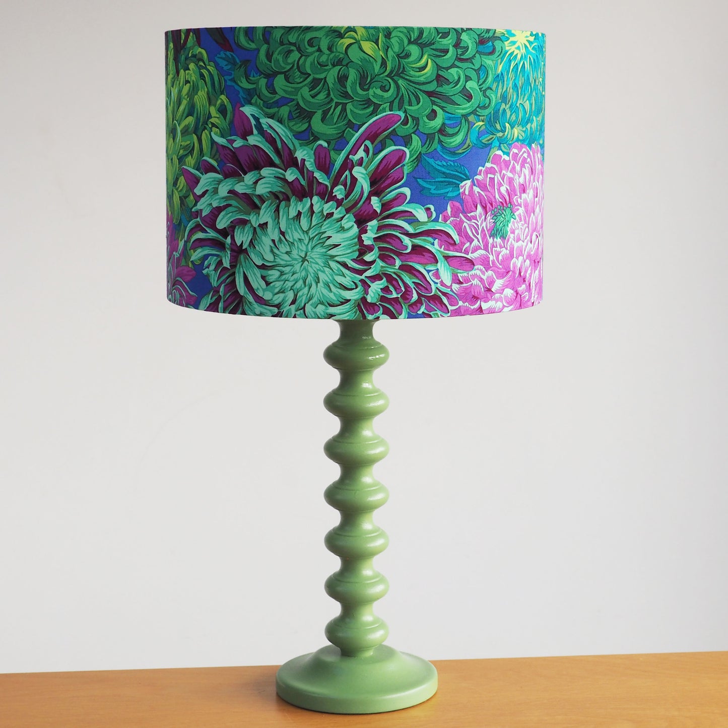 Japanese Chrysanthemum green lampshade