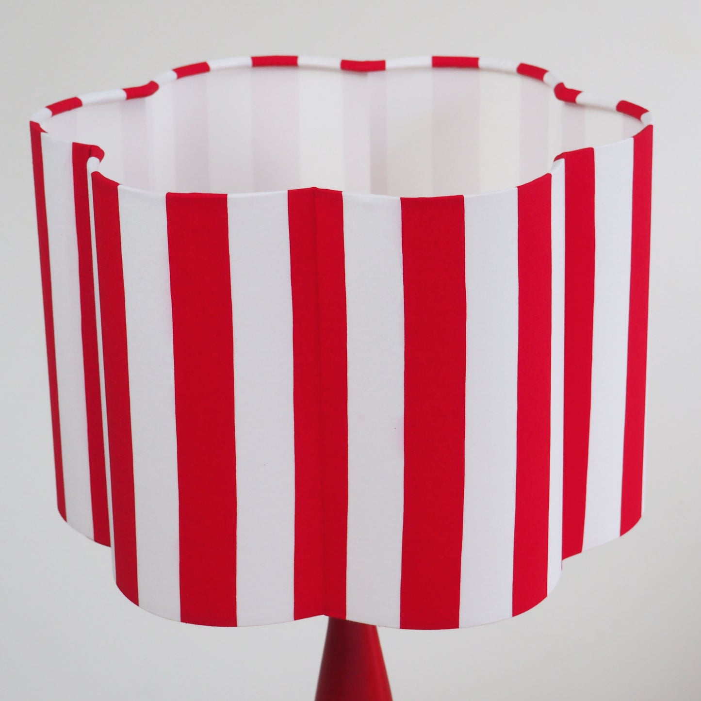 Red and white stripe - SCALLOP