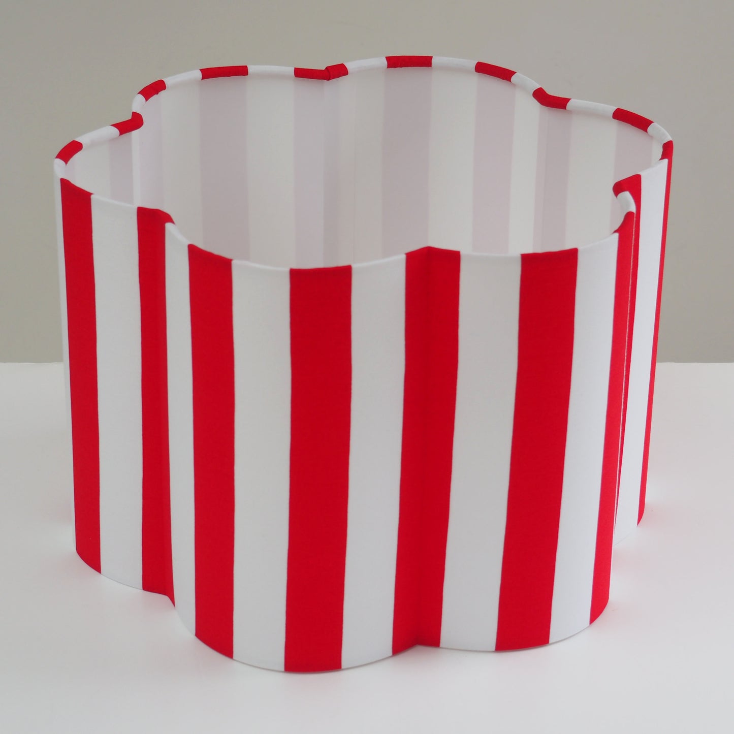 Red and white stripe - SCALLOP