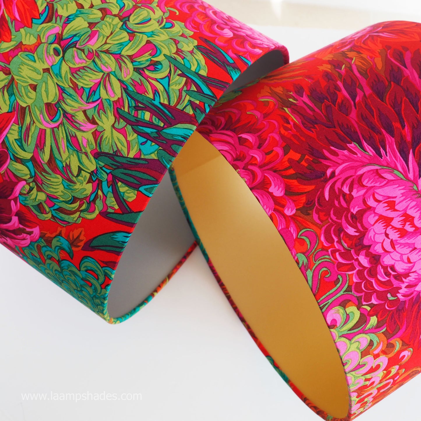 Japanese Chrysanthemum Scarlet lampshade