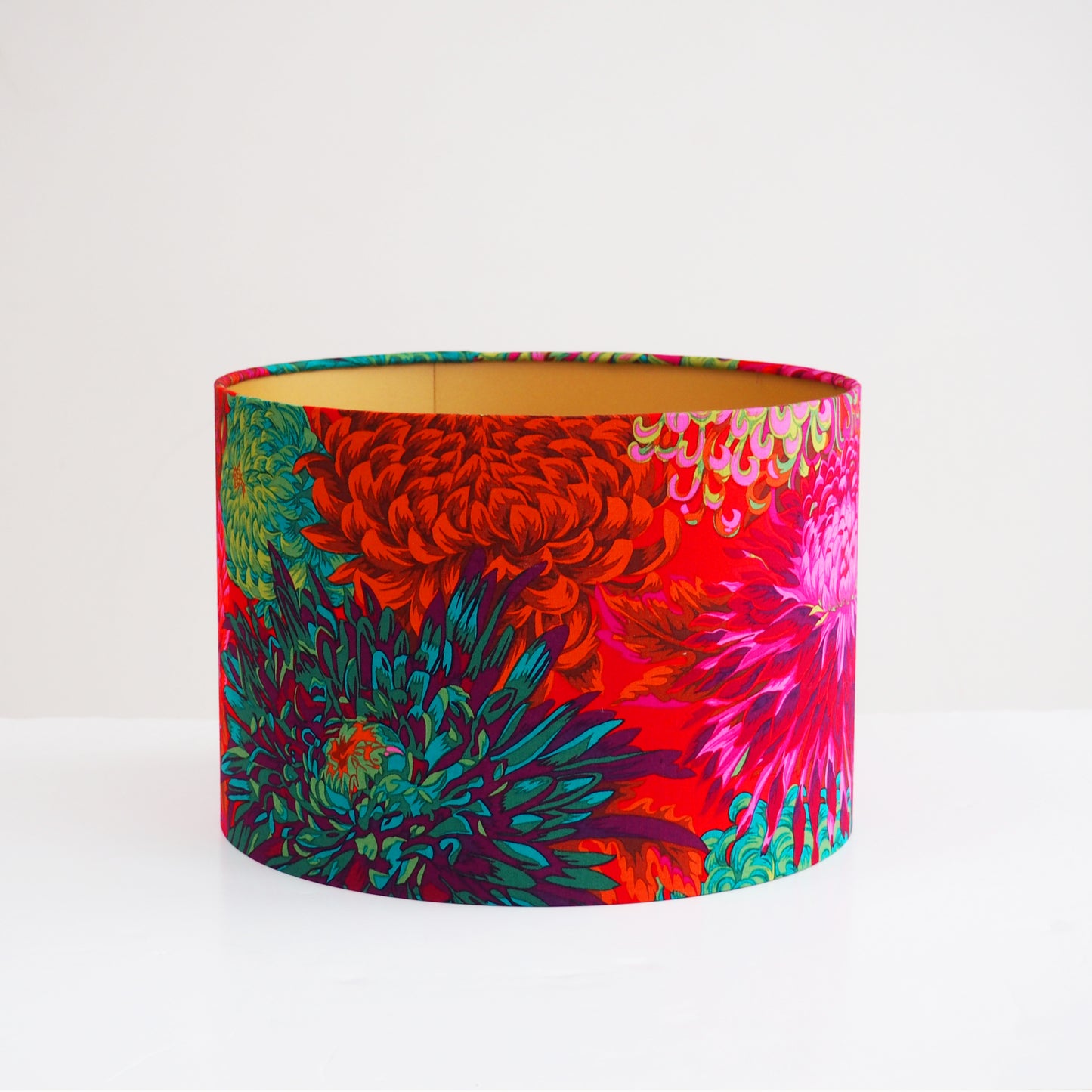 Japanese Chrysanthemum Scarlet lampshade