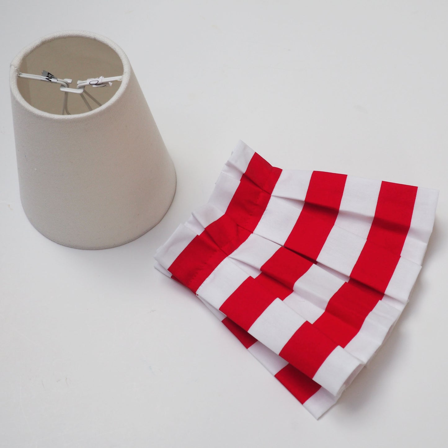 Candle clip box pleat red and white stripe fabric loose lampshade