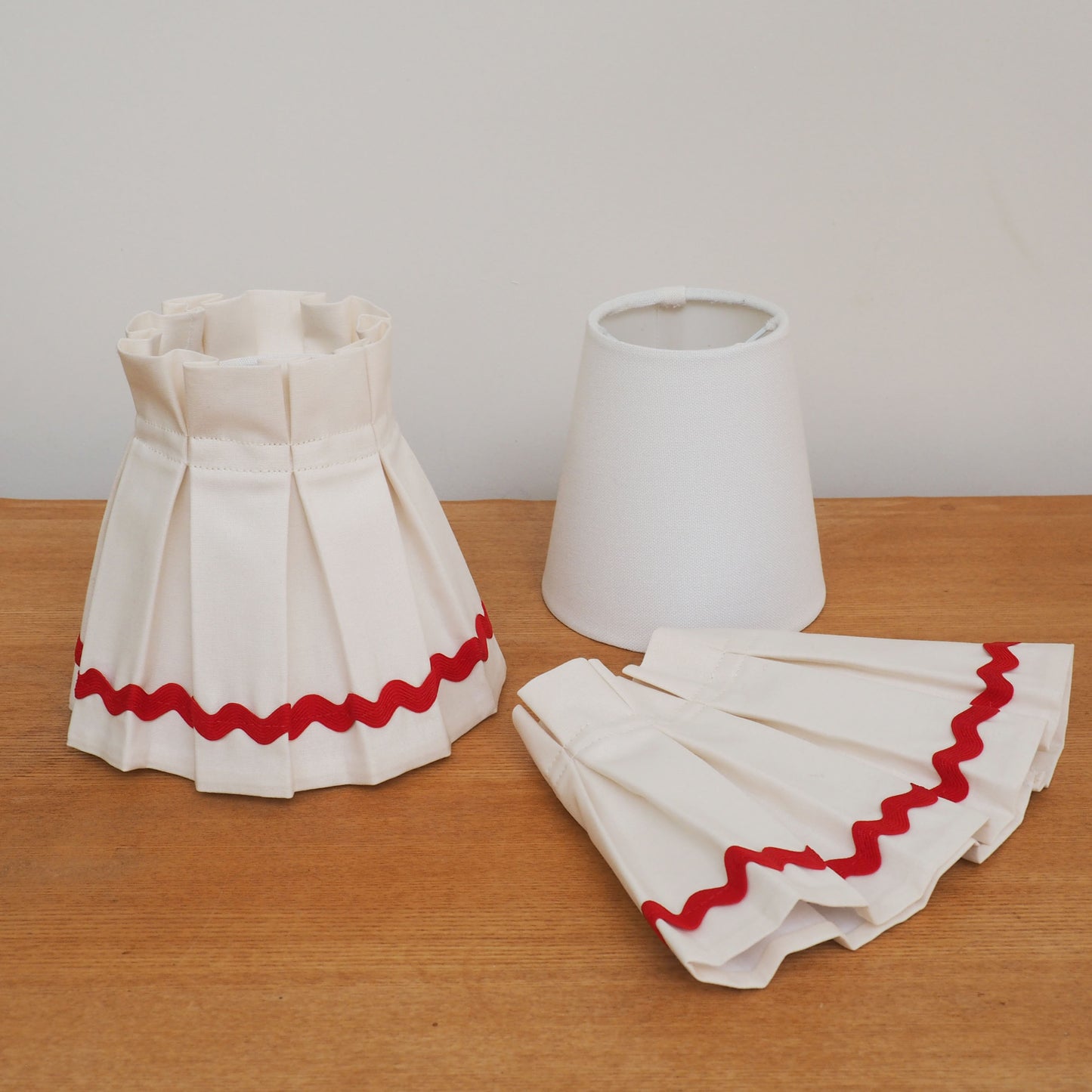 Candle clip box pleat red ric rac trim loose lampshade