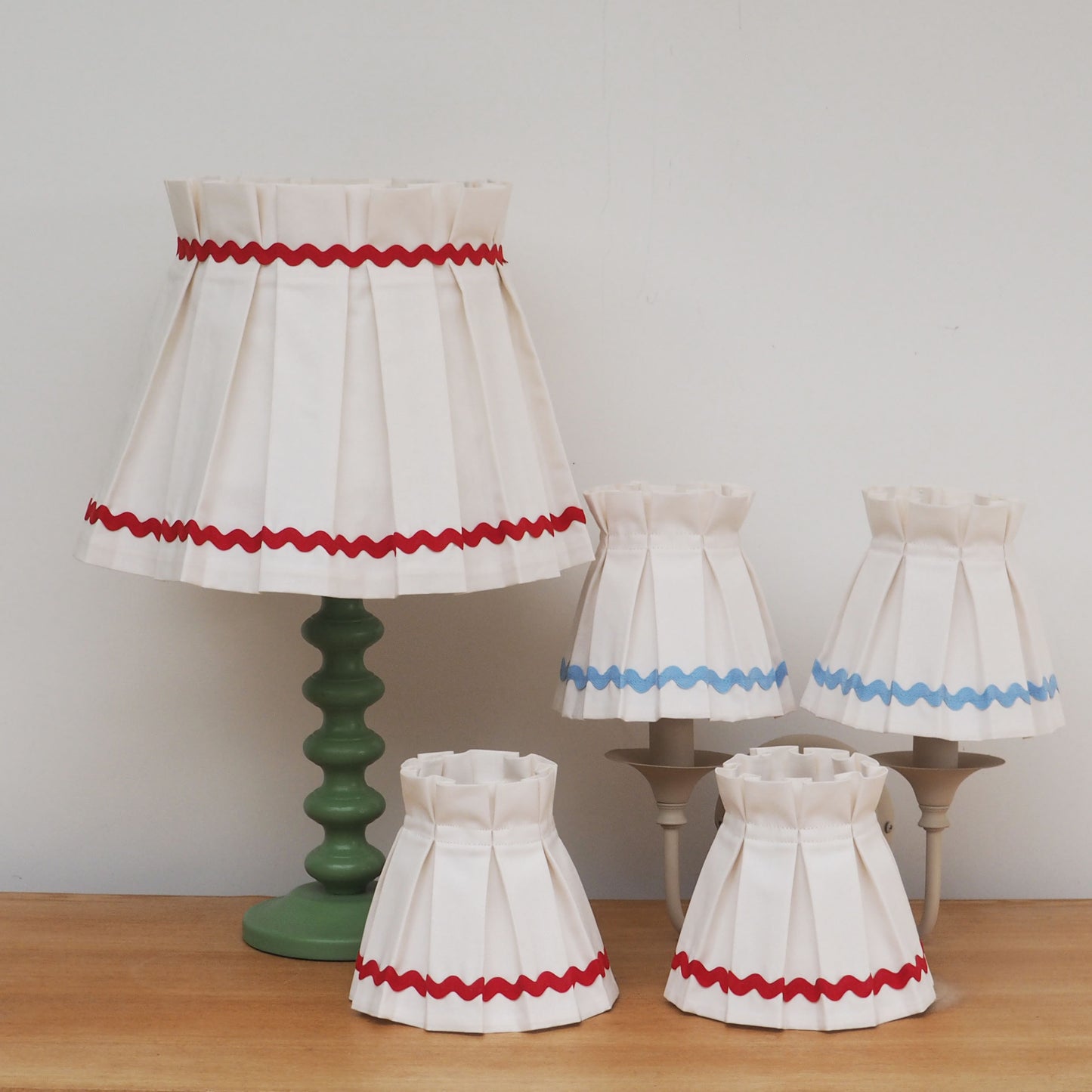 Candle clip box pleat red ric rac trim loose lampshade