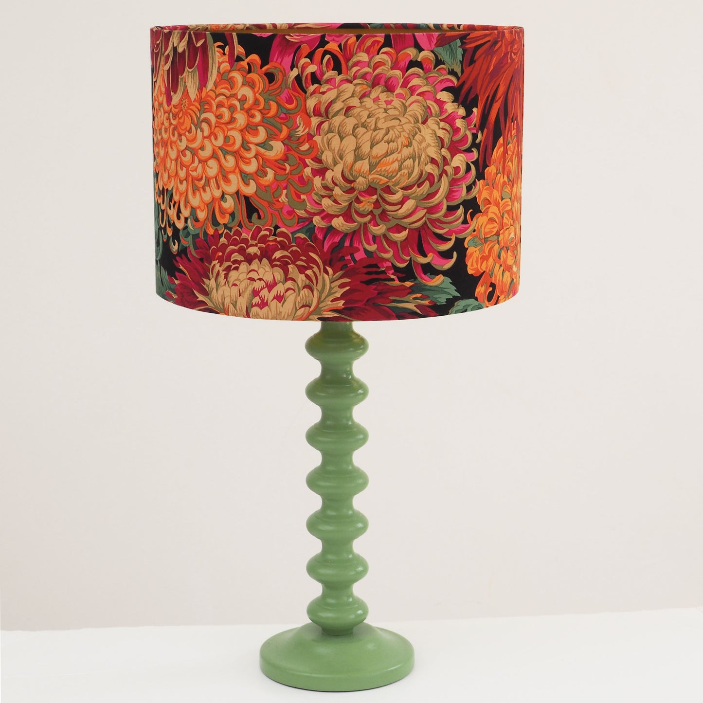 Japanese Chrysanthemum Red lampshade