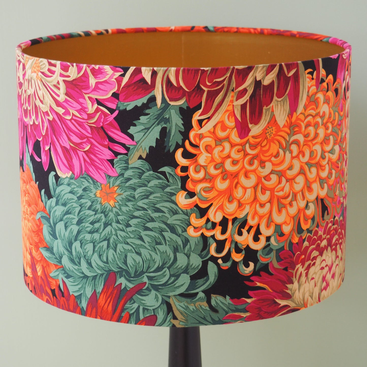 Japanese Chrysanthemum Red lampshade